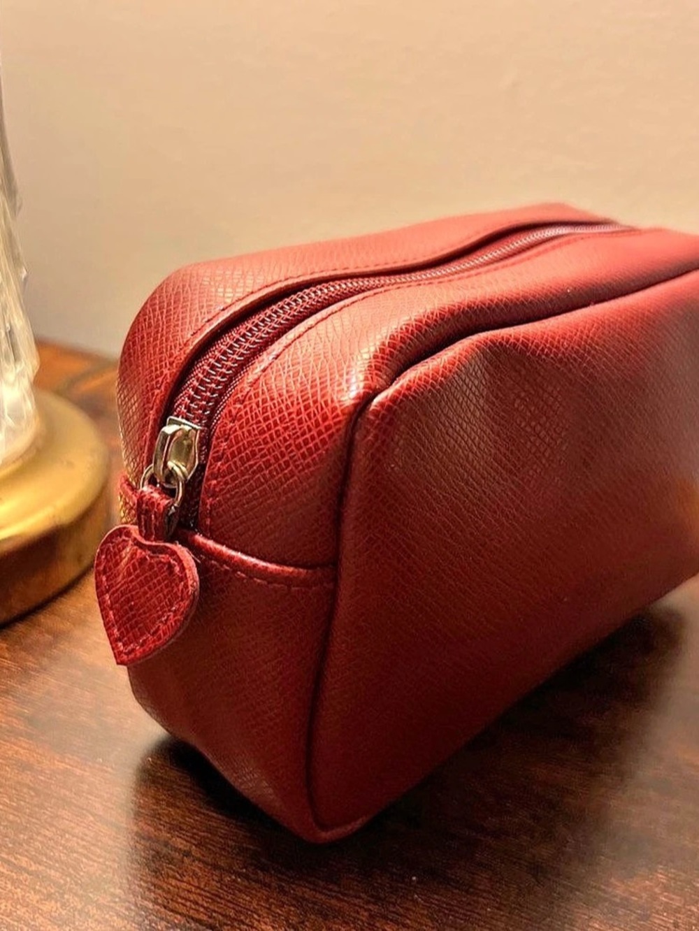 1999 Avon Red Leather Cosmetic Case NWT